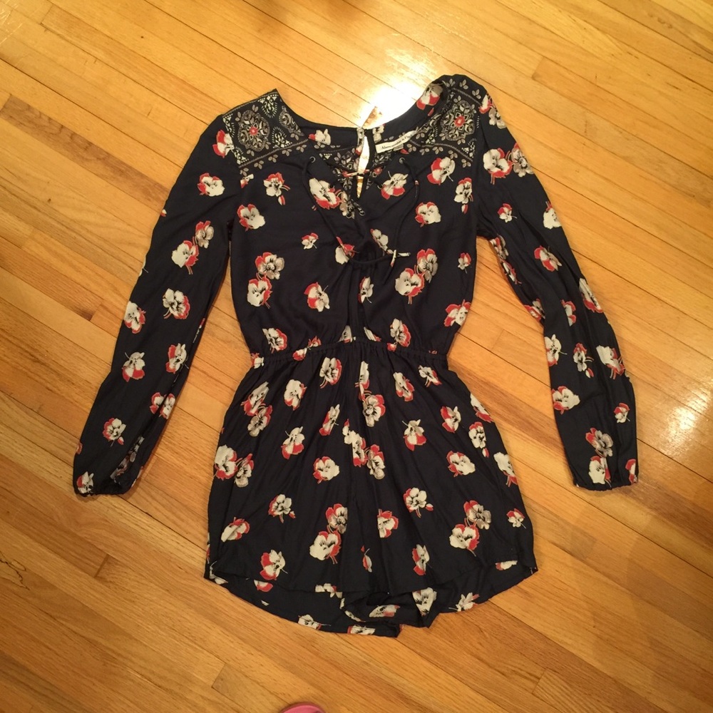 Abercrombie romper long sleeved S